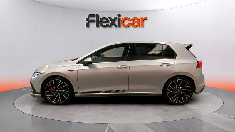 Usado VW Golf VII GTI 301 CV (221 kW) 2021 Gris Utilitario