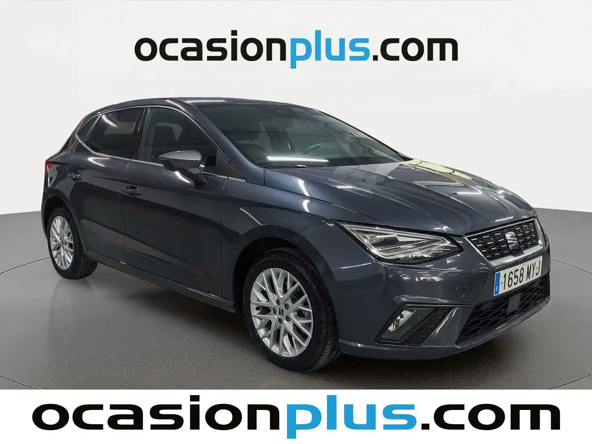 Usado Seat Ibiza XCELLENCE 116 CV (85 kW) 2025 Gris Utilitario