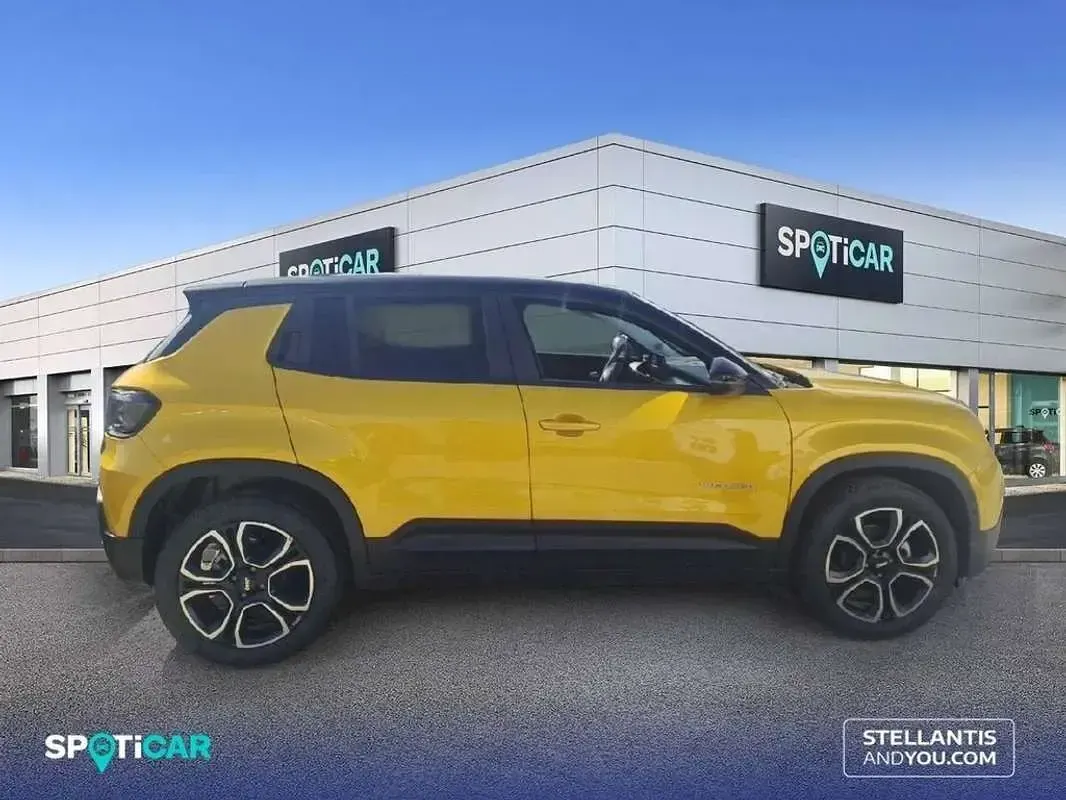 Nuevo Jeep Avenger Summit 101 CV (74 kW) 2026 Amarillo SUV