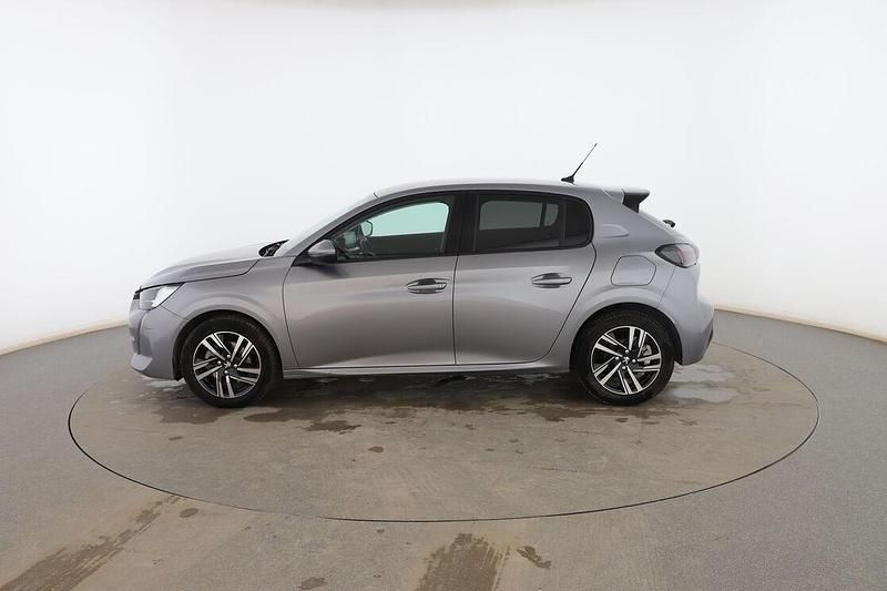 Usado Peugeot 208 Allure 101 CV (74 kW) 2020 Gris Utilitario