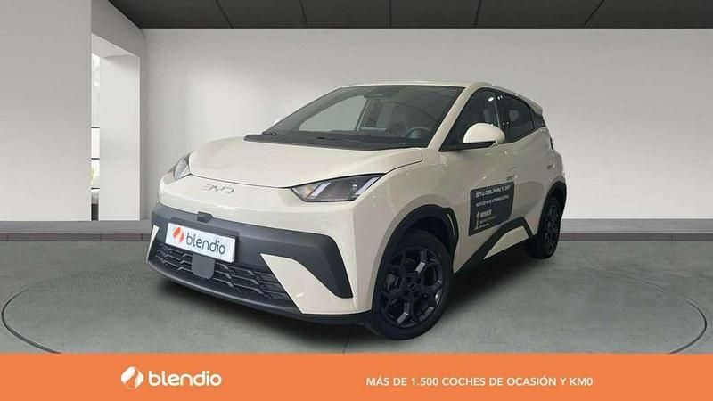 Blanco Usado 2025 BYD Dolphin Surf Comfort Utilitario | 21.238 € - Imagen 1/4