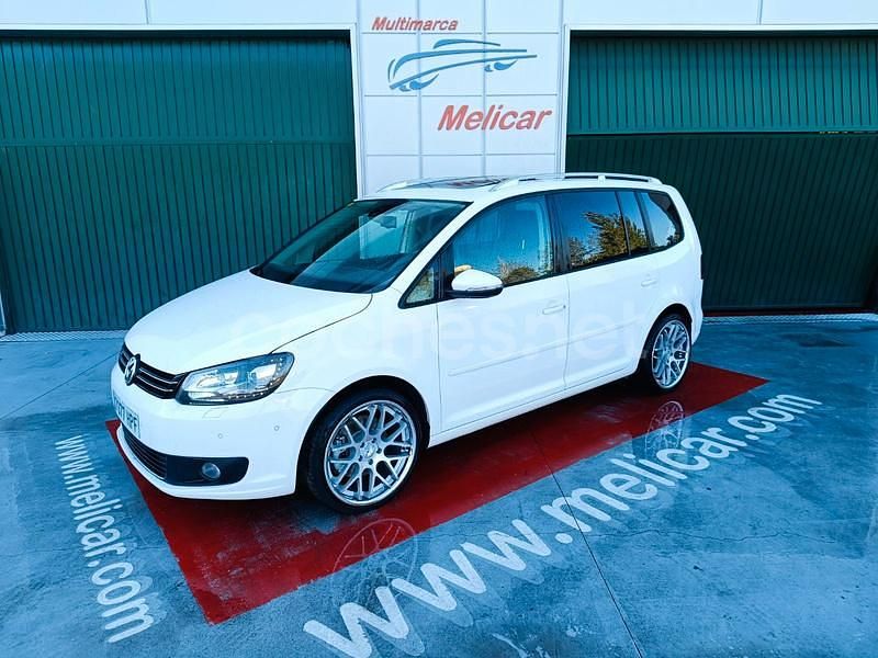 Blanco Usado 2013 VW Touran Sport Monovolumen | 13.990 € (Un poco caro) - Imagen 1/4