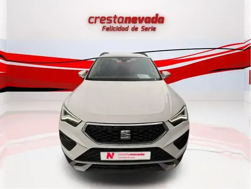Usado Seat Ateca Style 150 CV (110 kW) 2022 Blanco SUV