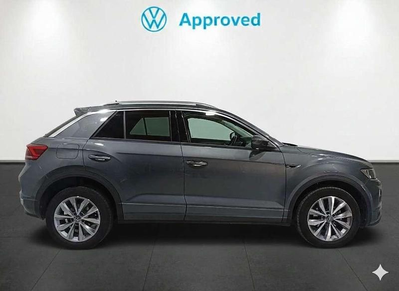 Usado VW T-Roc Advance 110 CV (80 kW) 2021 Gris SUV