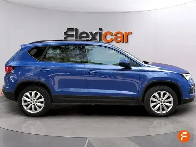 Usado Seat Ateca Style 150 CV (110 kW) 2023 Azul SUV