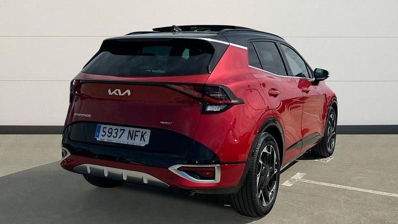 Usado Kia Sportage GT-Line 252 CV (185 kW) 2025 Rojo SUV