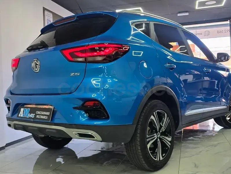 Usado MG ZS Comfort 106 CV (77 kW) 2023 Azul SUV