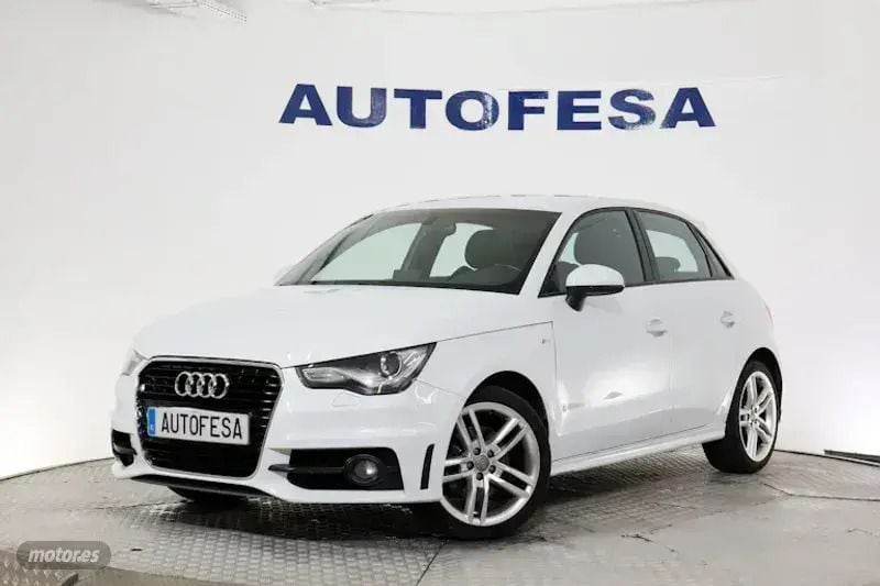 Blanco Usado 2012 Audi A1 Sportback S-Line Utilitario | 15.850 € (Precio justo) - Imagen 1/4