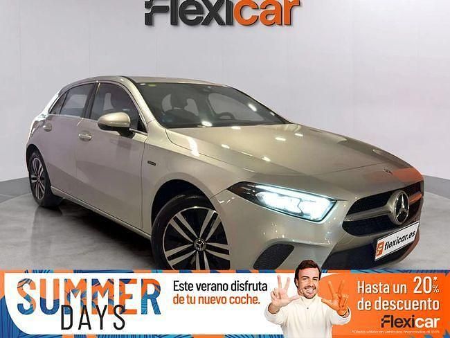 Usado Mercedes A250 218 CV (160 kW) 2020 Gris Berlina