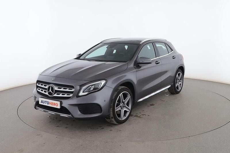 Gris Usado 2018 Mercedes GLA220 AMG line SUV | 28.299 € (Precio justo) - Imagen 1/3