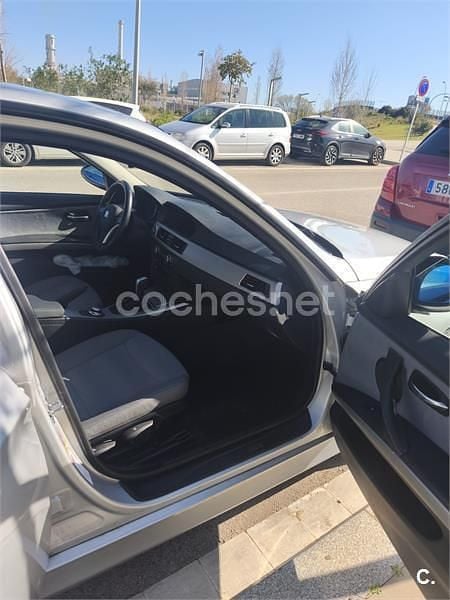 Usado BMW 320 150 CV (110 kW) 2007 Gris / plata Berlina