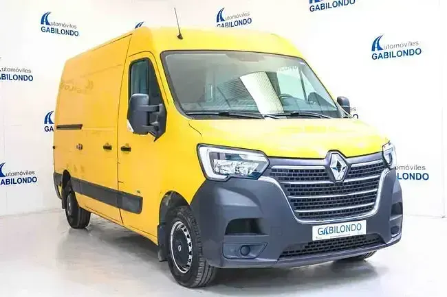 Usado Renault Master 55 kW (75 CV) 2020 Amarillo Monovolumen
