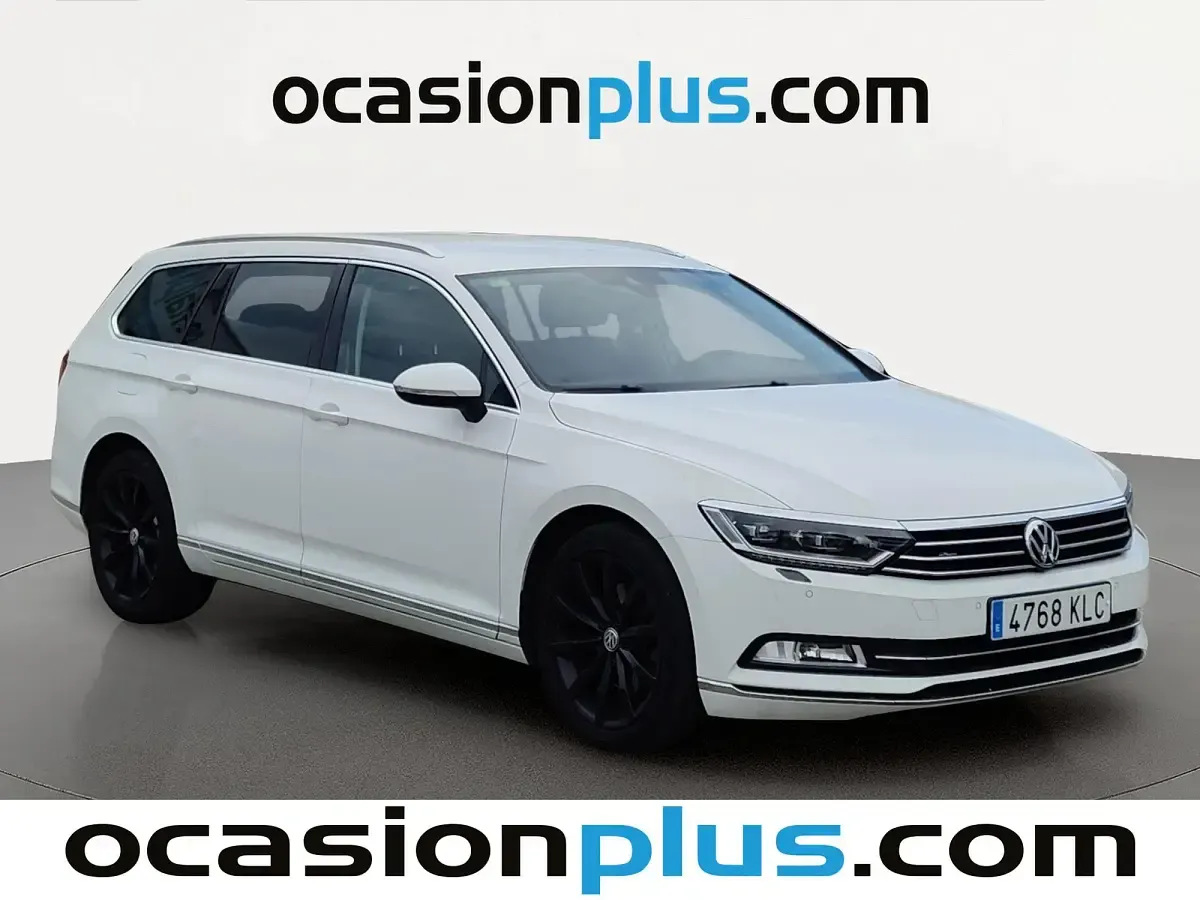 Usado VW Passat Sportline 150 CV (110 kW) 2018 Blanco Familiar