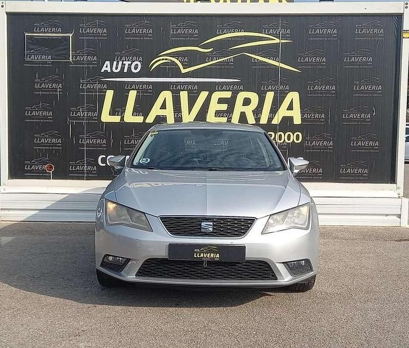 Usado Seat Leon ST Reference 105 CV (77 kW) 2014 Gris Familiar