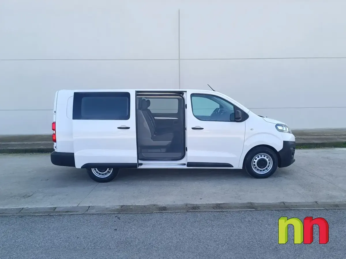 Usado Citroën Jumpy Comfort 120 CV (88 kW) 2020 Blanco Monovolumen