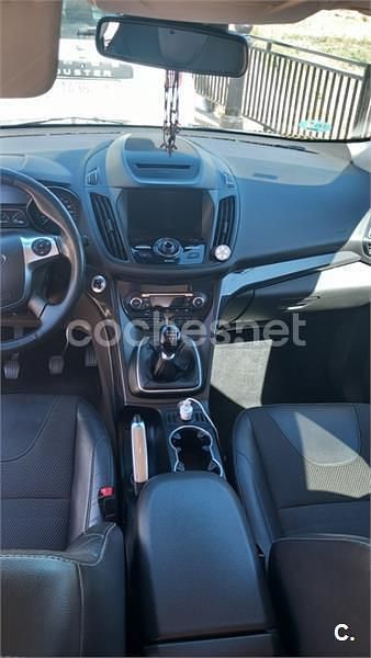 Usado Ford Kuga Titanium S 150 CV (110 kW) 2016 Negro SUV