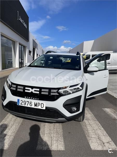 Blanco Usado 2024 Dacia Sandero Expression Utilitario | 16.999 € (Un poco caro) - Imagen 1/4