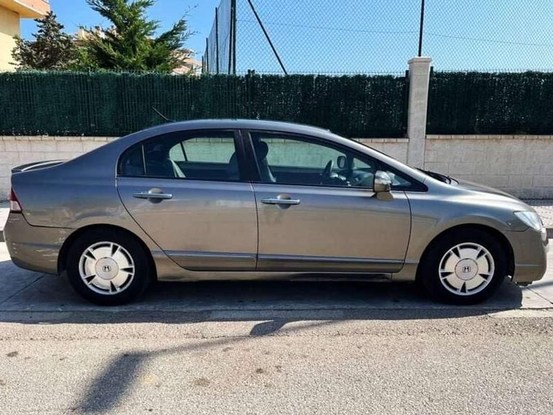Usado Honda Civic Hybrid 116 CV (85 kW) 2008 Gris Utilitario