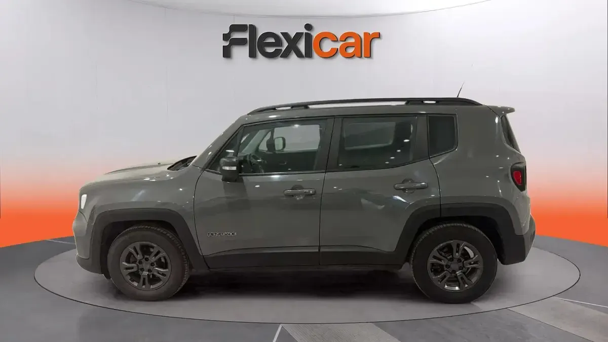 Usado Jeep Renegade Longitude 120 CV (88 kW) 2022 Gris SUV