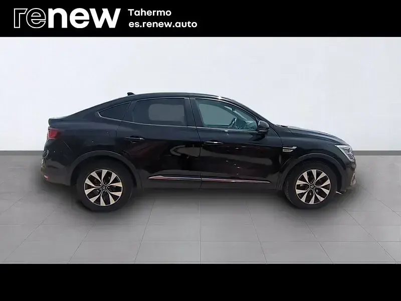 Usado Renault Arkana Intens 140 CV (102 kW) 2021 Negro SUV
