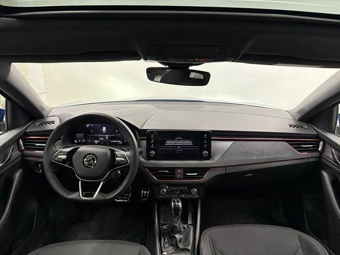 Usado Skoda Scala 115 CV (84 kW) 2025 Azul Utilitario