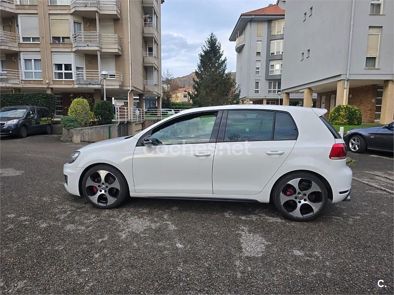Blanco Usado 2010 VW Golf GTI Berlina | 14.000 € (Un poco caro) - Imagen 1/4