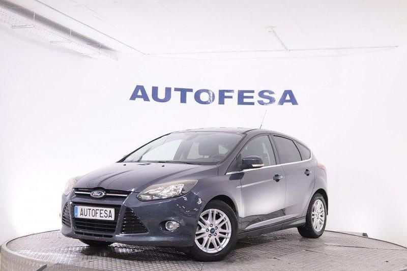 Usado Ford Focus Titanium 95 CV (69 kW) 2013 Azul Utilitario