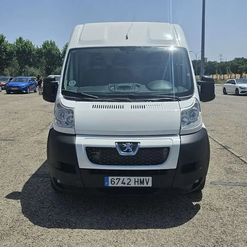 Usado Peugeot Boxer 131 CV (96 kW) 2012 Blanco Van