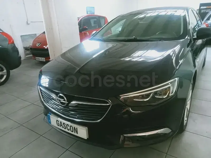 Usado Opel Insignia Excellence 170 CV (125 kW) 2017 Negro Berlina