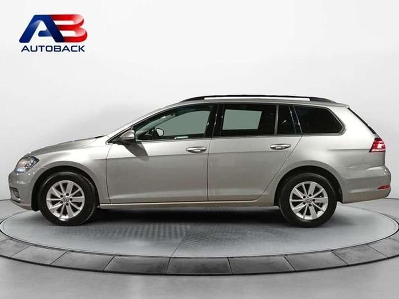 Usado VW Golf VII Advance 116 CV (85 kW) 2020 Gris Familiar