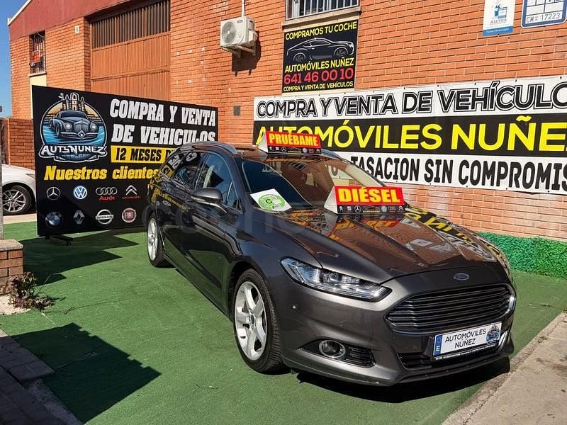 Usado Ford Mondeo Titanium 150 CV (110 kW) 2017 Gris / plata Familiar
