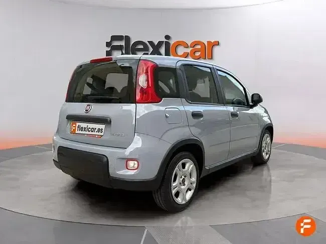 Usado Fiat Panda Cross Cross 70 CV (51 kW) 2023 Gris Utilitario