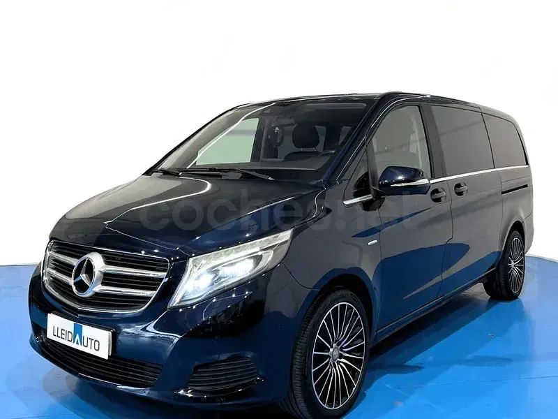 Usado Mercedes V220 Avantgarde 163 CV (119 kW) 2015 Azul Monovolumen