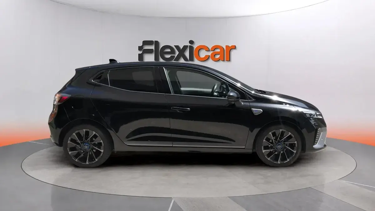Usado Renault Clio V Esprit Alpine 90 CV (66 kW) 2025 Gris Berlina