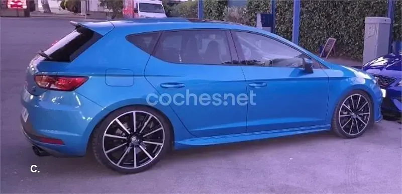 Usado Seat Leon CUPRA 290 CV (213 kW) 2016 Azul Berlina