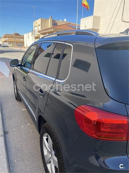 Usado VW Tiguan Sportline 150 CV (110 kW) 2016 Gris / plata SUV