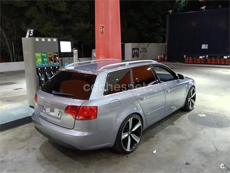 Gris / plata Usado 2006 Audi A4 Familiar | 5500 € (Precio justo) - Imagen 1/4