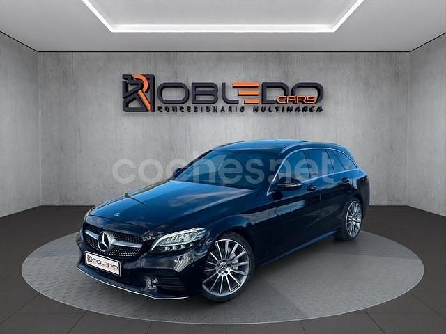 Usado Mercedes C220 194 CV (142 kW) 2018 Negro Familiar