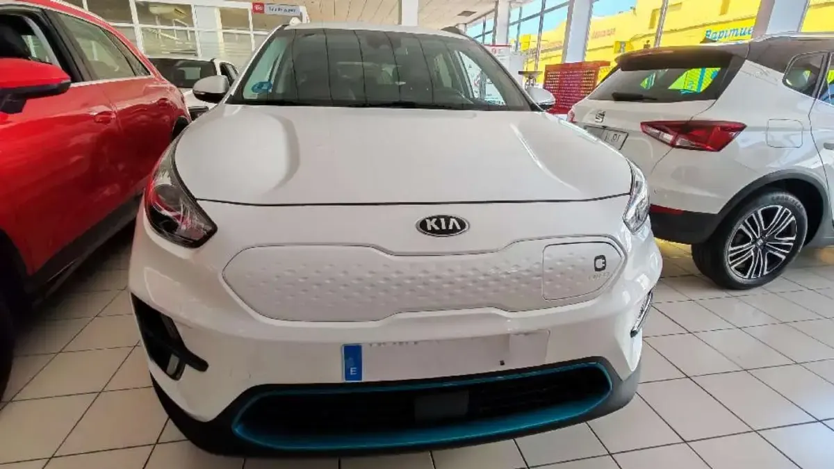 Usado Kia Niro 150 kW (204 CV) 2020 Blanco SUV