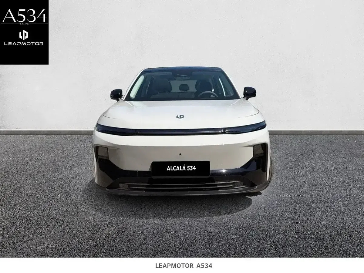 Nuevo Leapmotor B10 160 kW (218 CV) 2026 Gris SUV