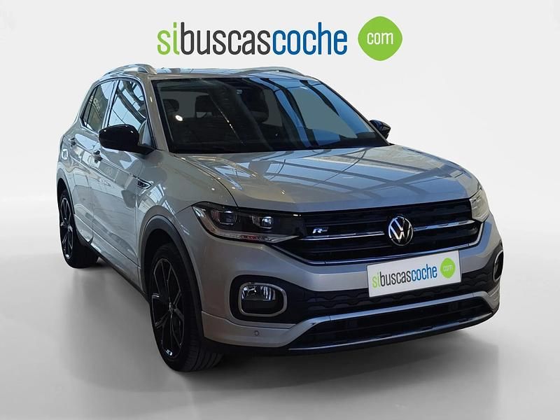 Usado VW T-Cross Sportline 110 CV (80 kW) 2023 Gris/plata SUV