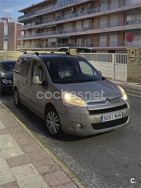 Beige Usado 2011 Citroën Berlingo Monovolumen | 8000 € (Precio justo) - Imagen 1/4