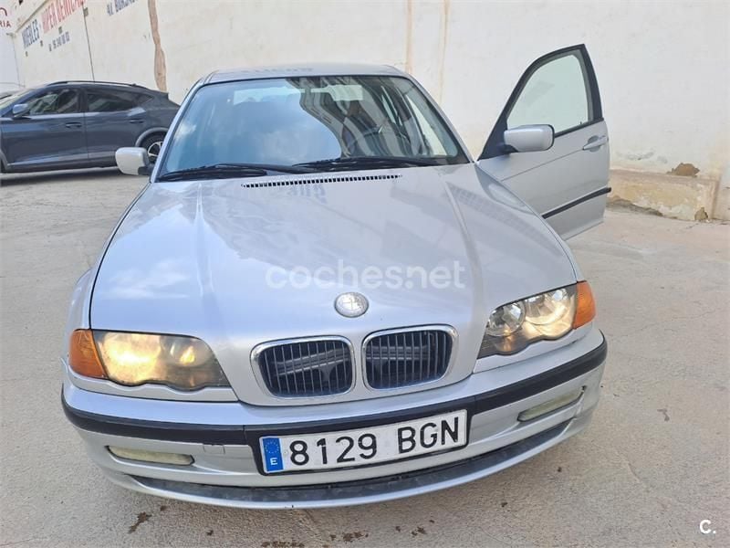 Gris / plata Usado 2001 BMW 320 Berlina | 1900 € (Buen precio) - Imagen 1/4