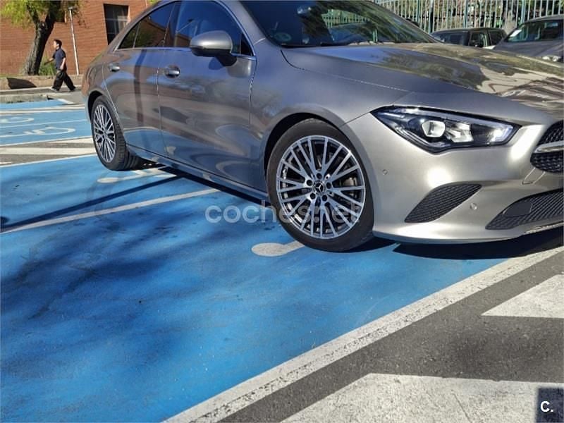 Usado Mercedes CLA200 163 HP (119 kW) 2020 Cinzento Sedan