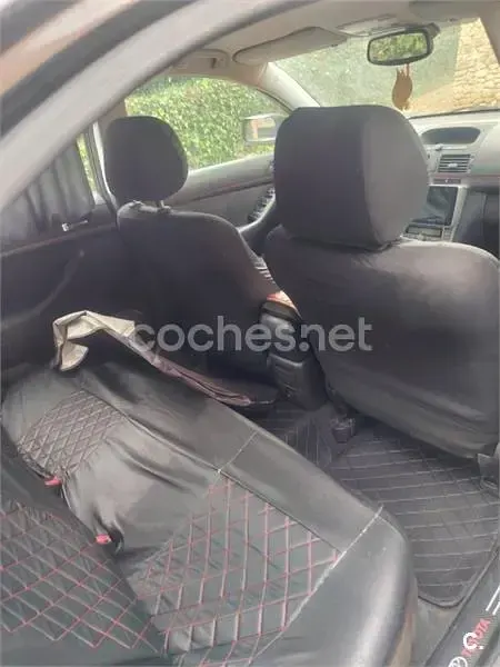 Occasion Toyota Avensis Sol 129 PK (94 kW) 2004 Zwart Sedan