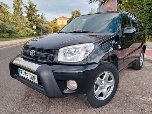Negro Usado 2004 Toyota RAV4 Luna SUV | 6590 € (Precio justo) - Imagen 1/4