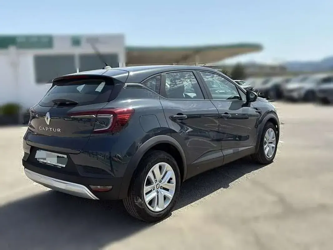 Usado Renault Captur Equilibre 91 CV (66 kW) 2023 Azul SUV
