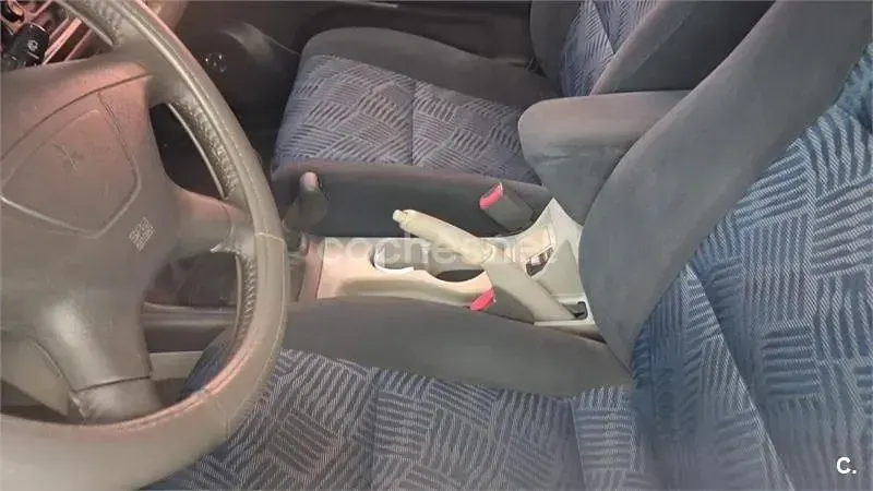 Usado Mitsubishi Montero Sport 99 CV (72 kW) 2001 Azul SUV