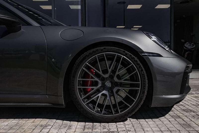 Usado Porsche 992 581 CV (427 kW) 2021 Gris Coupe