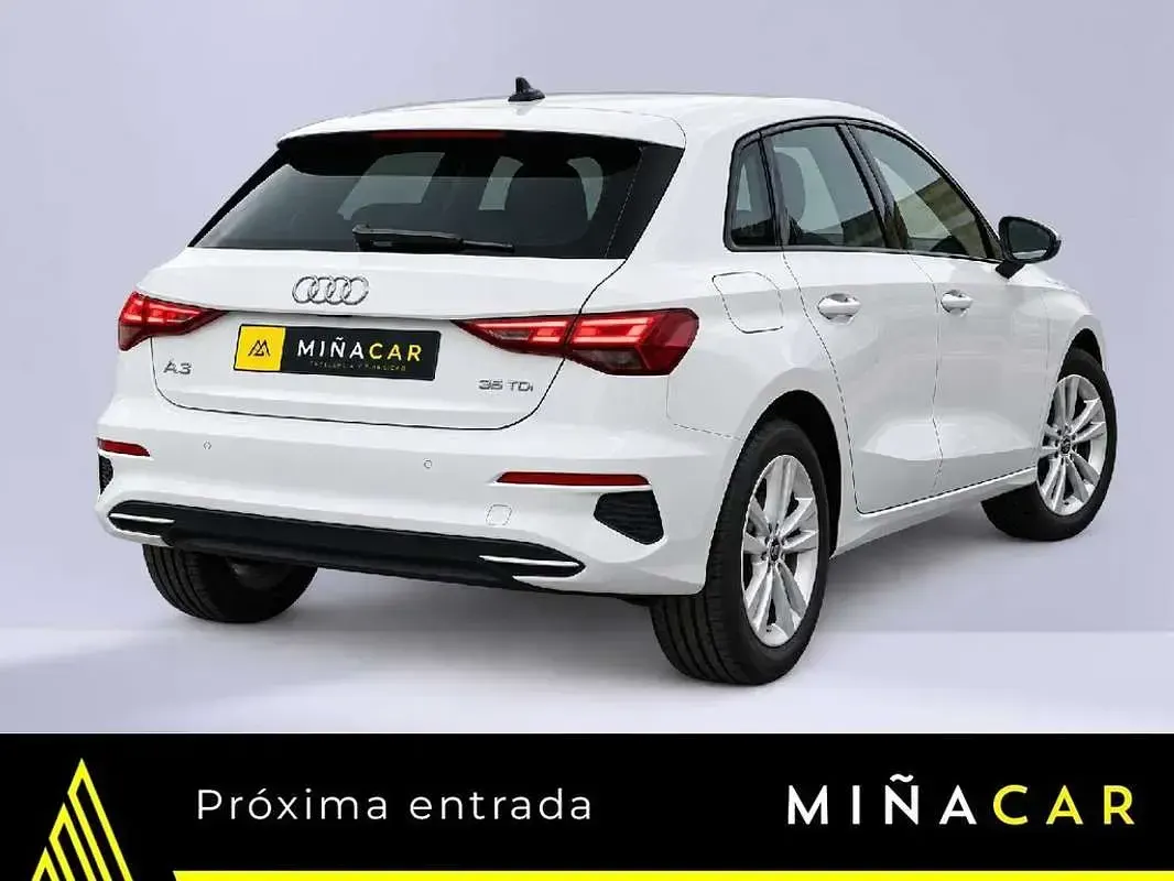 Usado Audi A3 Sportback Advanced 150 CV (110 kW) 2023 Blanco Utilitario
